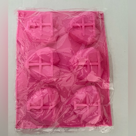 2 Pc-6 Cavity Geometric Heart Silicone Mold, Baking, Handmade Soap, Candy - Picture 7 of 8